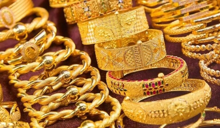 Global Trends Keep Pressure on Local Gold Rates