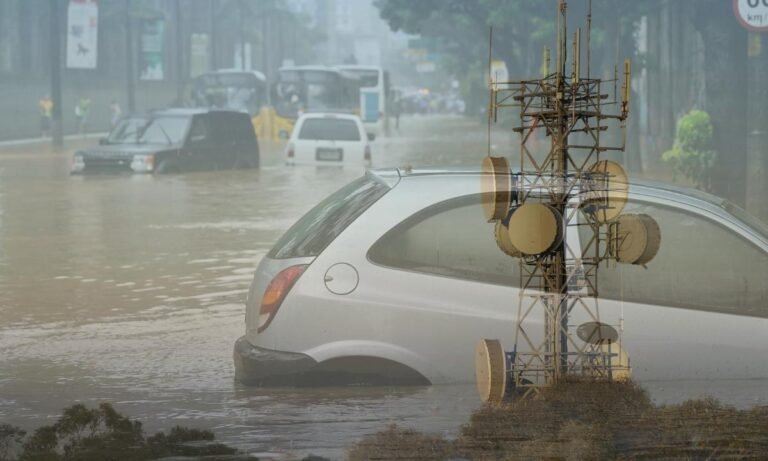 telecom service in flood hit area